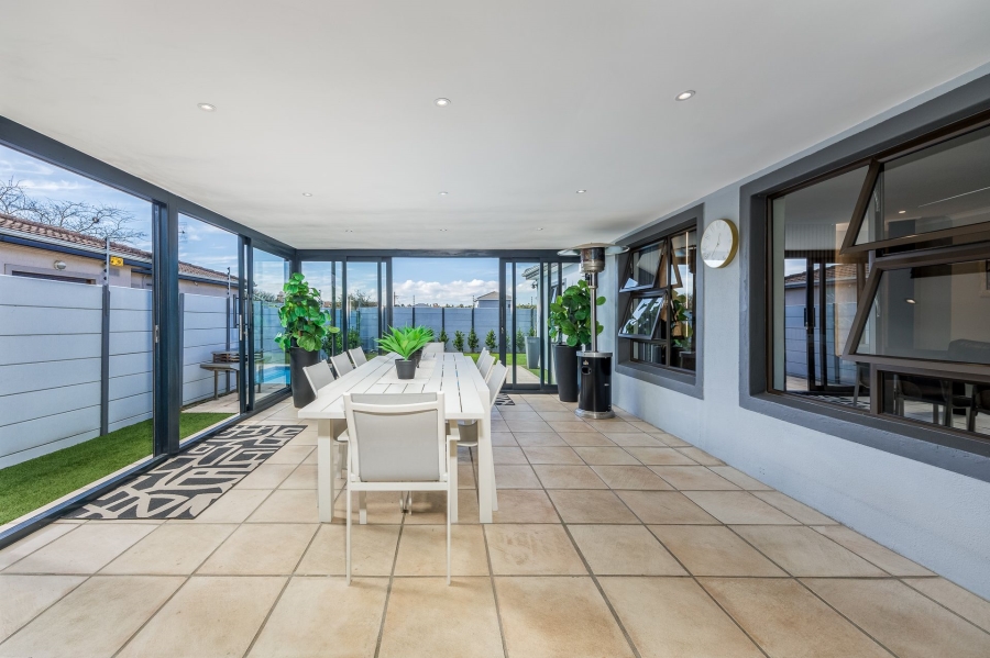 To Let 4 Bedroom Property for Rent in Wellway Park Western Cape